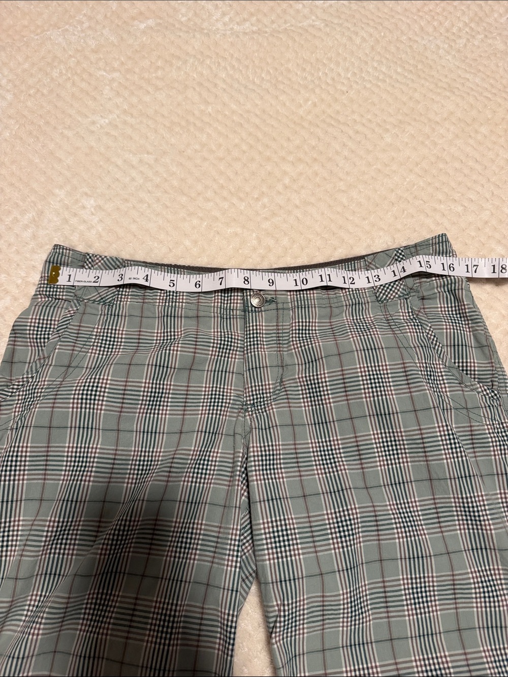 Mossimo Supply Co. Green Plaid Women's Bermuda Shorts - Picture 5 of 7